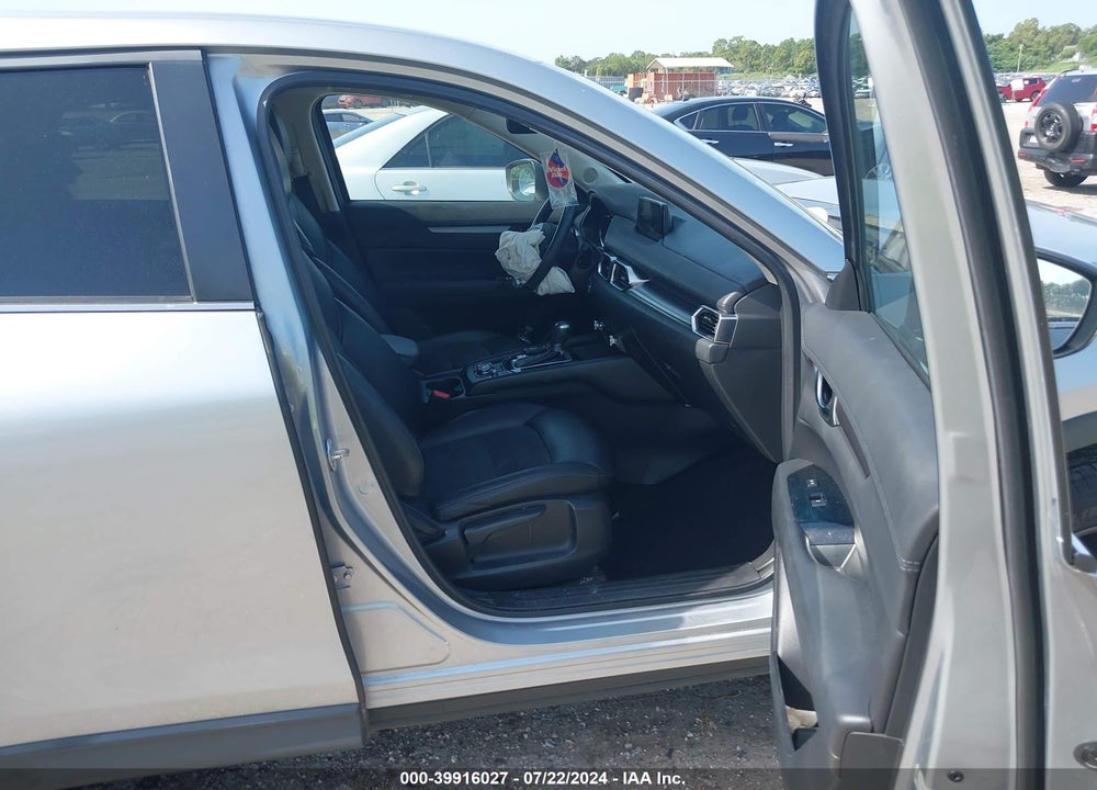 2019 MAZDA CX-5 TOURING VIN: JM3KFACM0K0539711