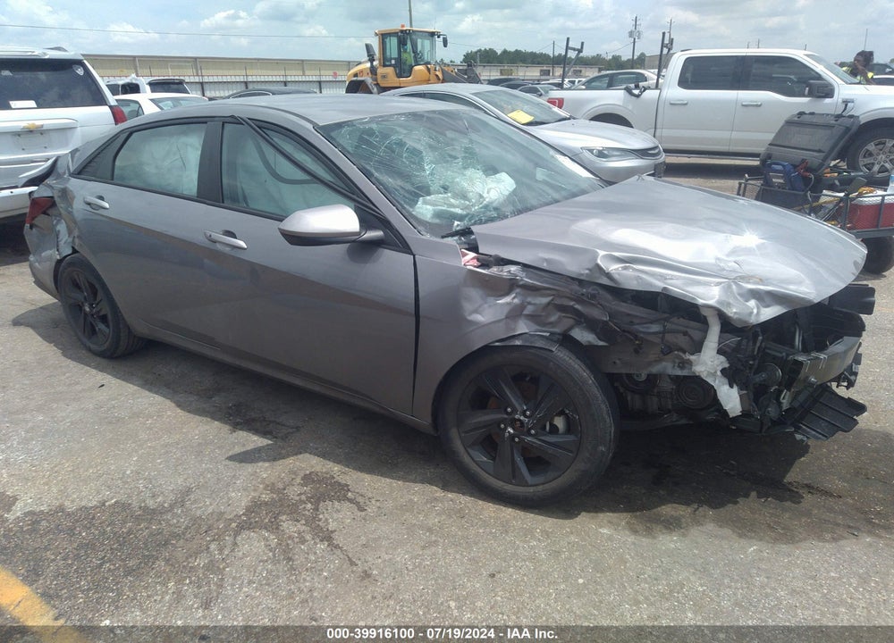 2021 HYUNDAI ELANTRA SEL VIN: KMHLS4AG4MU123692