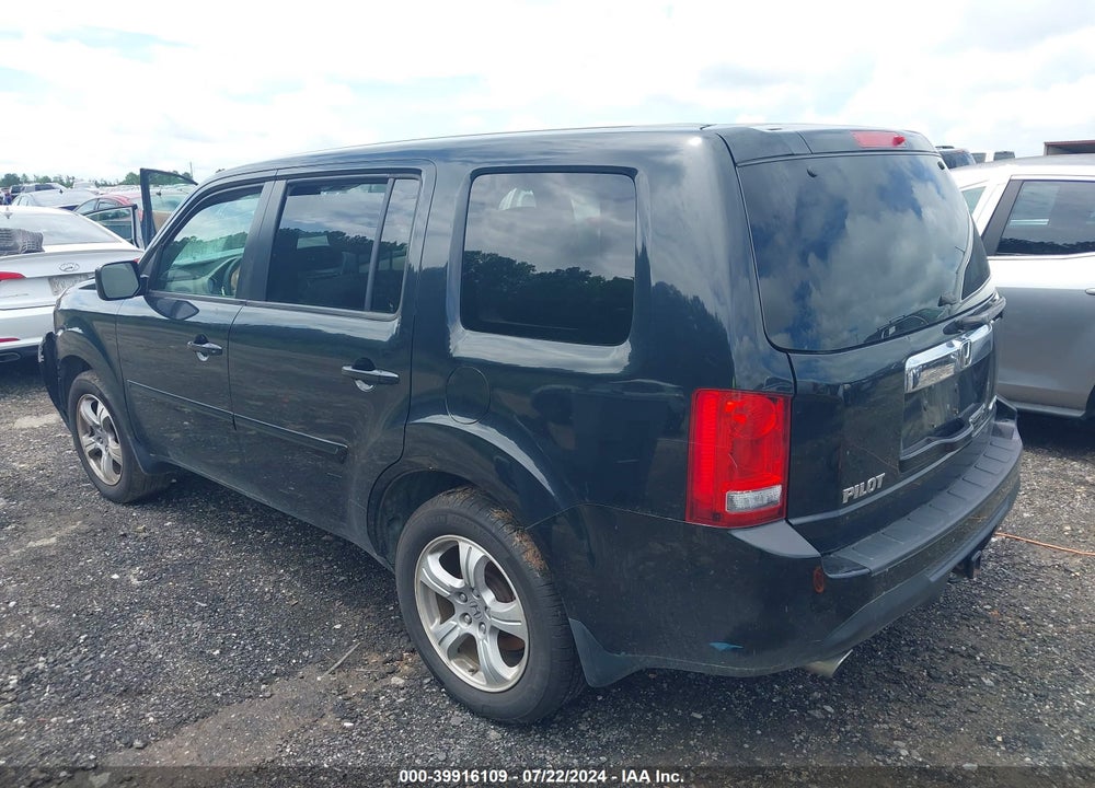 2014 HONDA PILOT EX VIN: 5FNYF4H4XEB031720