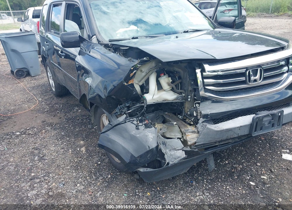 2014 HONDA PILOT EX VIN: 5FNYF4H4XEB031720