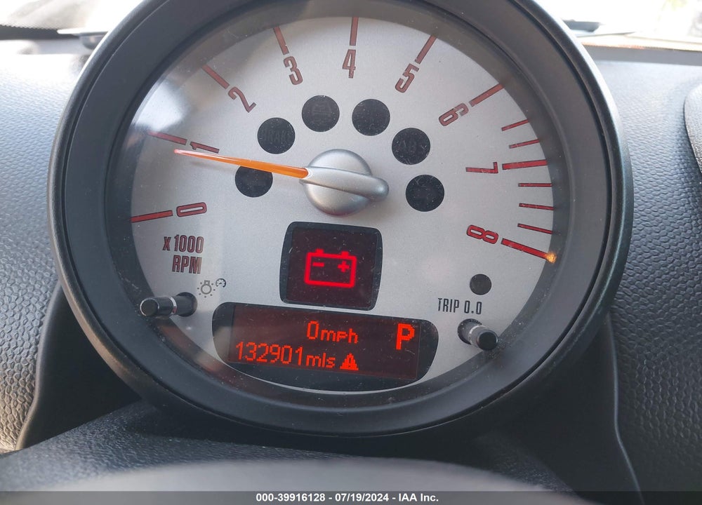 2014 MINI COUNTRYMAN COOPER S VIN: WMWZC5C59EWP39825