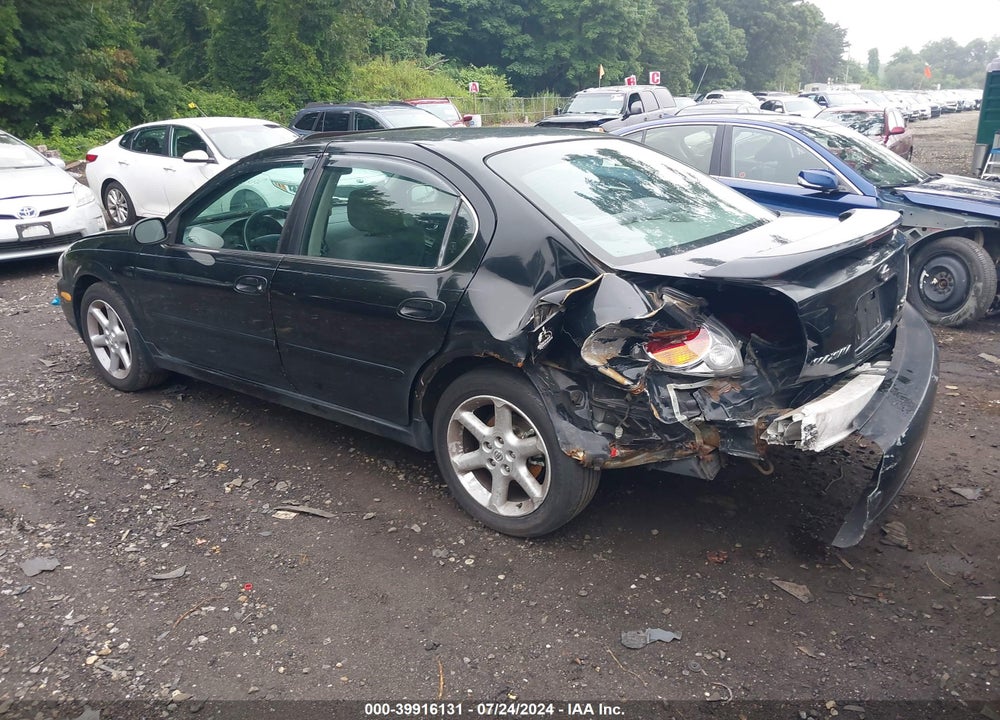 2002 NISSAN MAXIMA SE VIN: JN1DA31D52T420231