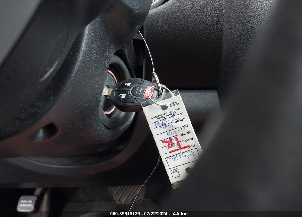 2013 NISSAN ROGUE S VIN: JN8AS5MV6DW641517