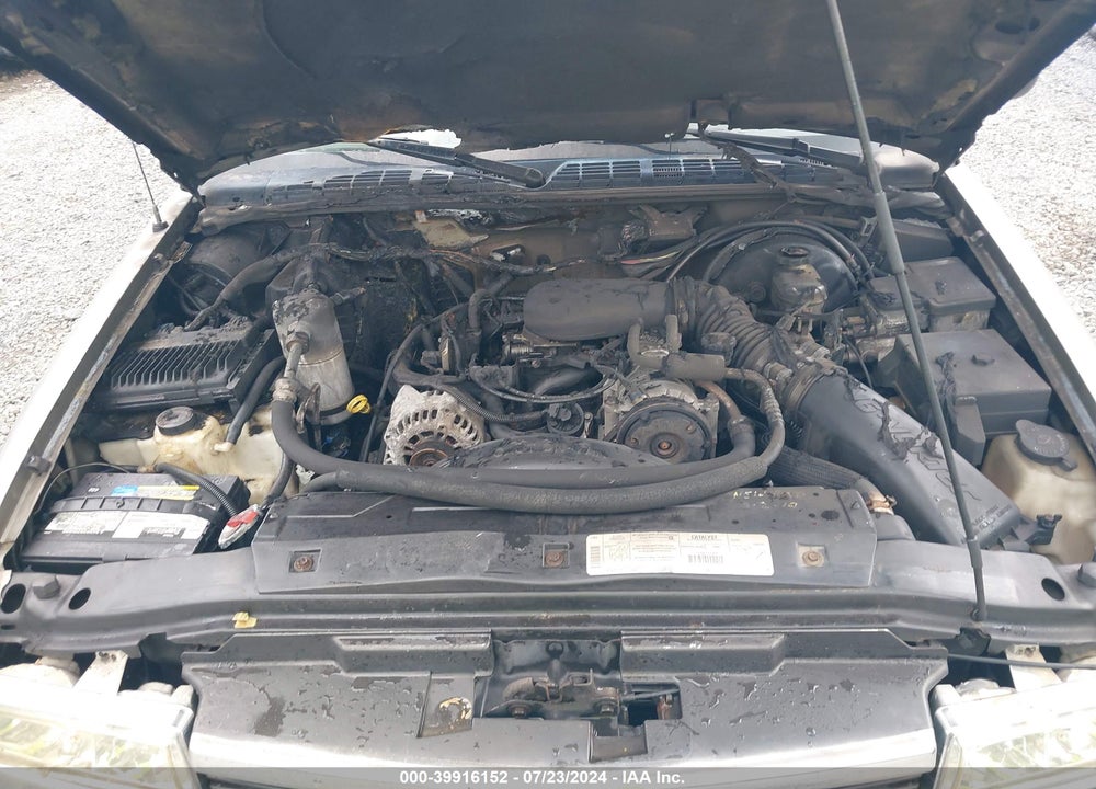 1999 CHEVROLET BLAZER LS VIN: 1GNDT13W7X2193316