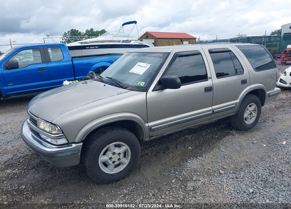 1999 CHEVROLET BLAZER LS VIN: 1GNDT13W7X2193316