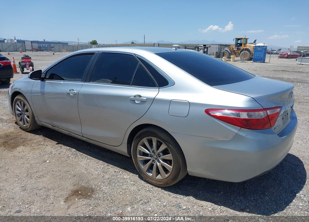 2017 TOYOTA CAMRY XLE VIN: 4T1BF1FK7HU722619