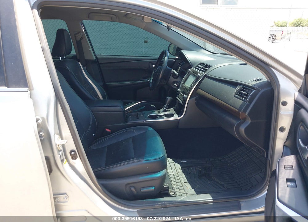 2017 TOYOTA CAMRY XLE VIN: 4T1BF1FK7HU722619