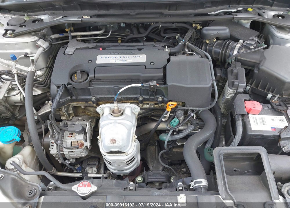 2015 HONDA ACCORD EX-L VIN: 1HGCT1B88FA013015