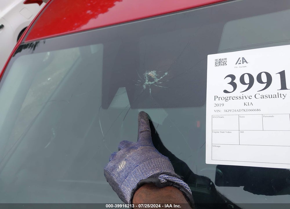 2019 KIA FORTE LXS VIN: 3KPF24AD7KE060686
