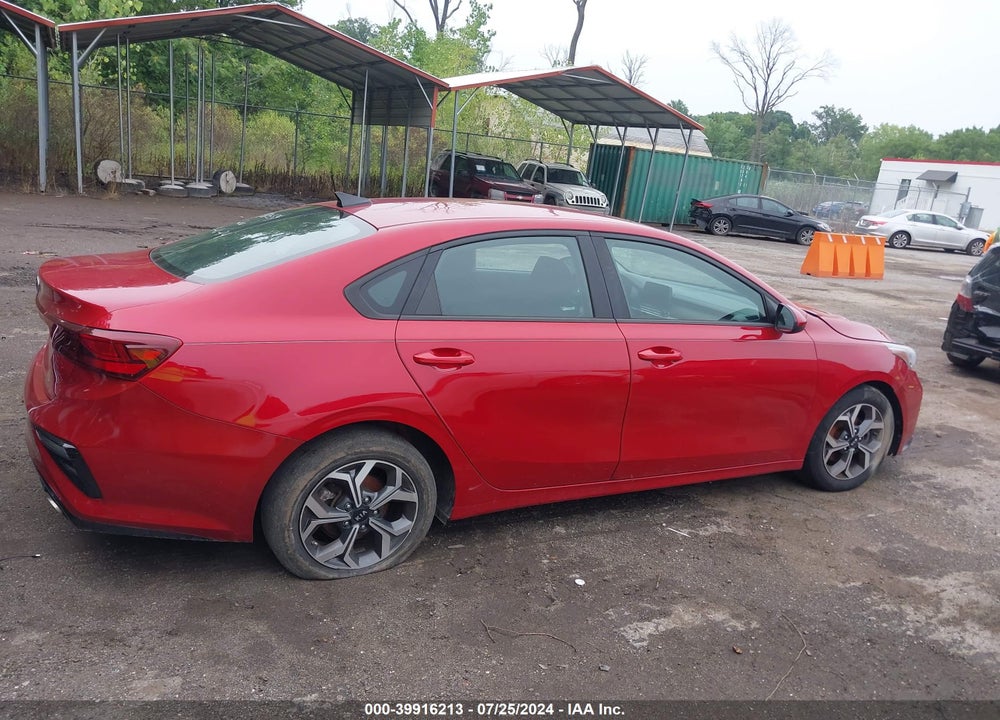 2019 KIA FORTE LXS VIN: 3KPF24AD7KE060686