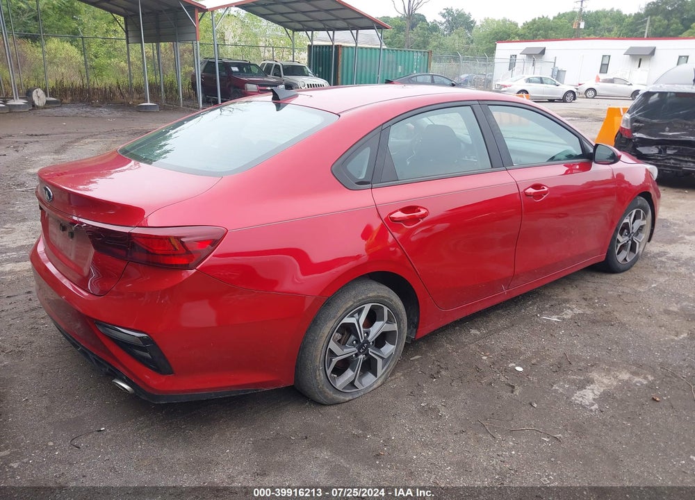 2019 KIA FORTE LXS VIN: 3KPF24AD7KE060686