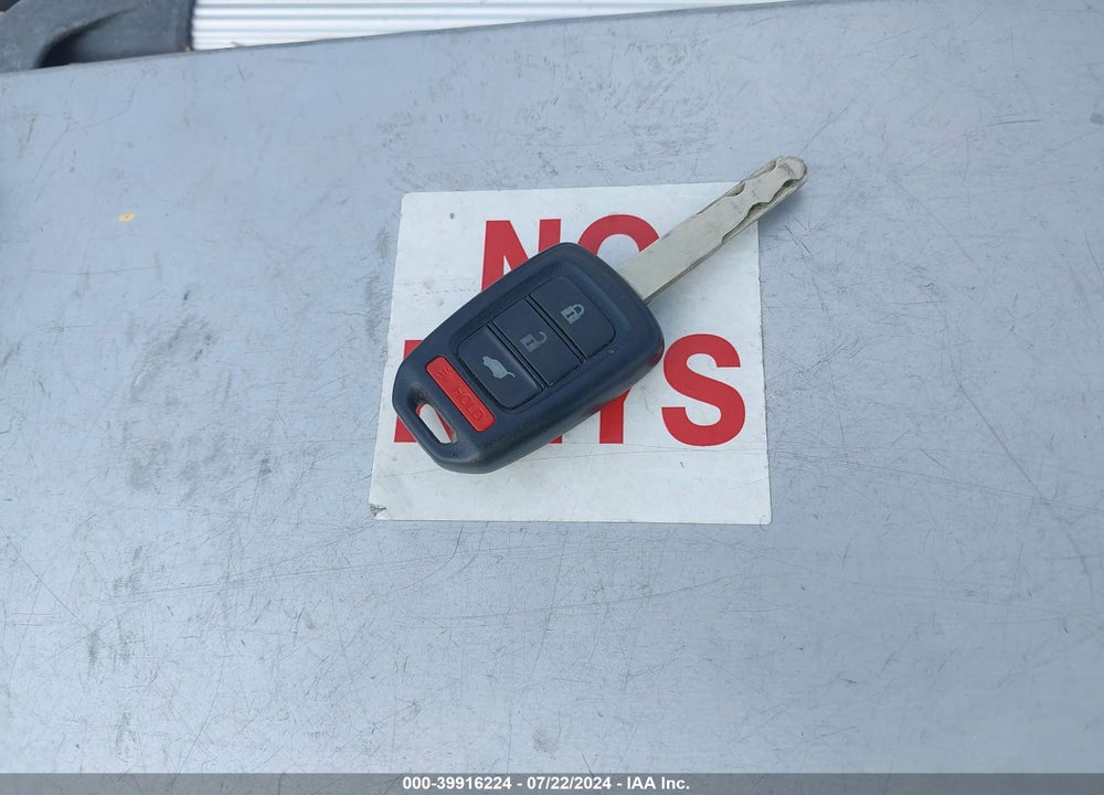 2019 HONDA CR-V LX VIN: 2HKRW5H30KH419263