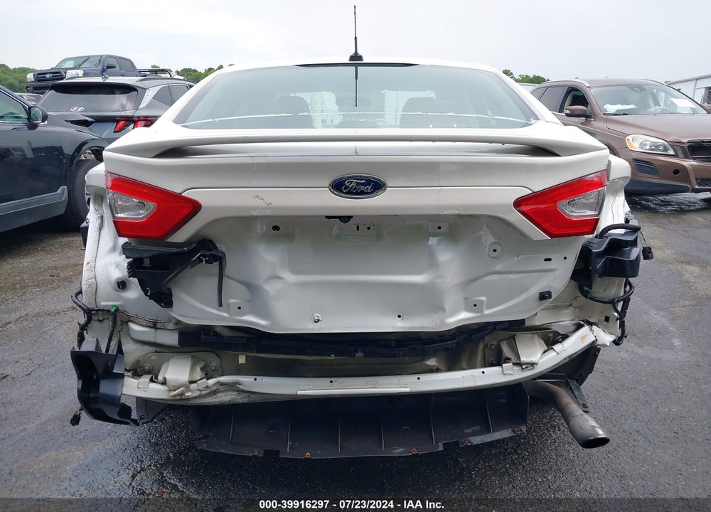 2016 FORD FUSION SE VIN: 3FA6P0HD8GR210505