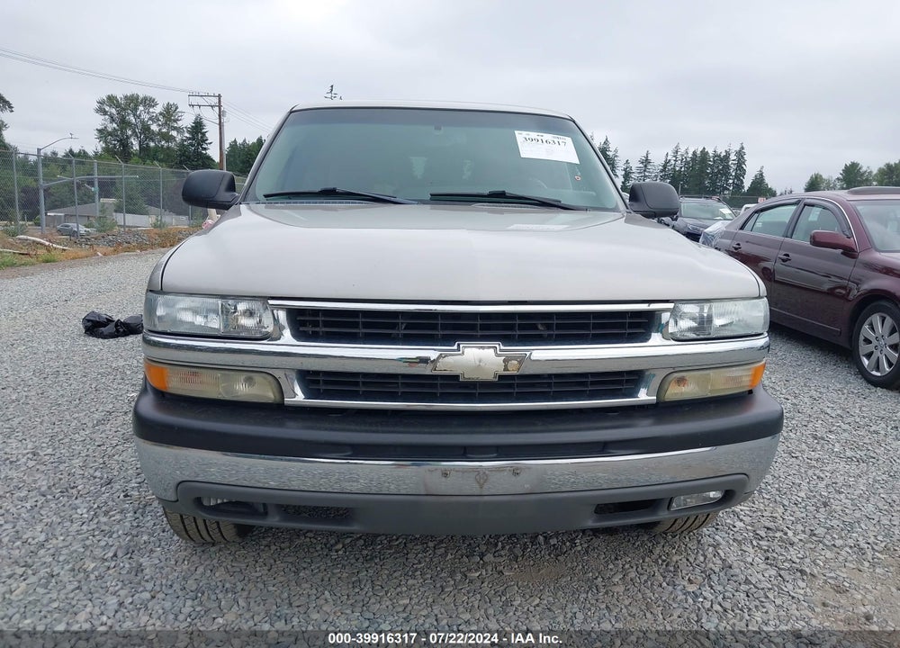 2004 CHEVROLET TAHOE LS VIN: 1GNEC13V74J279352