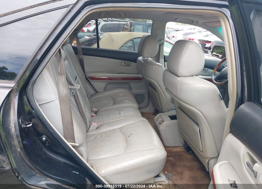 2004 LEXUS RX 330 VIN: JTJGA31U840018277