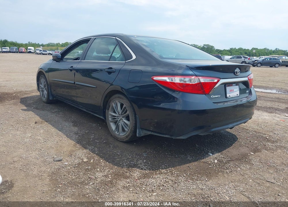 2015 TOYOTA CAMRY SE VIN: 4T1BF1FK4FU926906