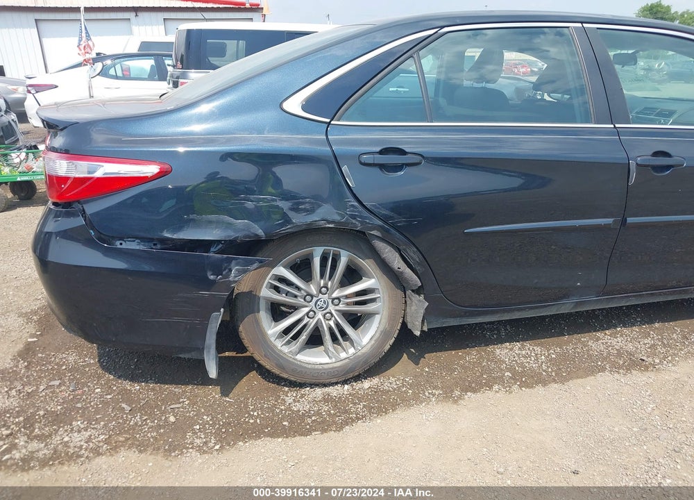 2015 TOYOTA CAMRY SE VIN: 4T1BF1FK4FU926906