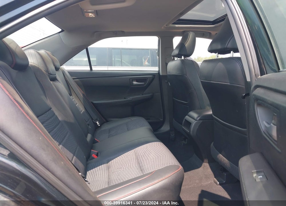 2015 TOYOTA CAMRY SE VIN: 4T1BF1FK4FU926906