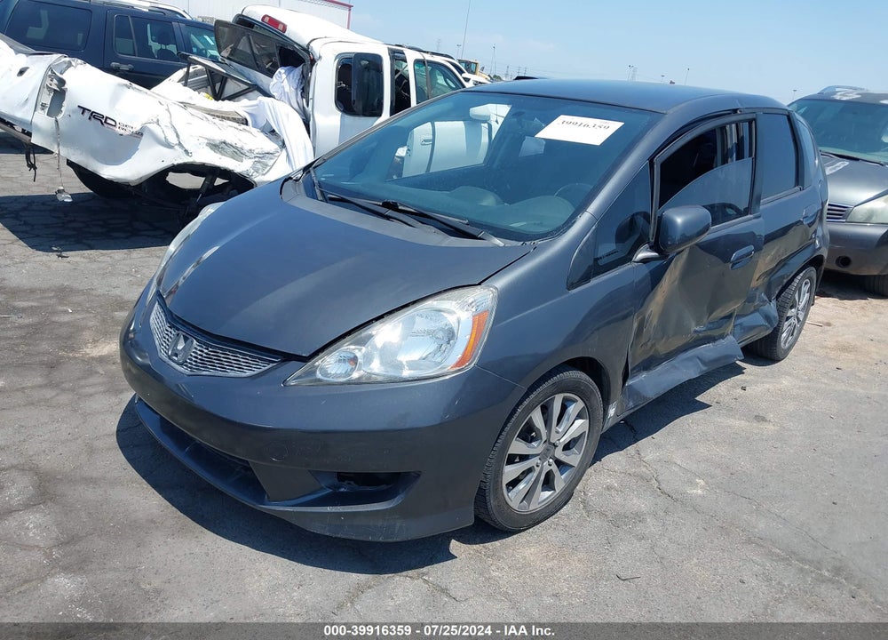 2011 HONDA FIT SPORT VIN: JHMGE8H56BS005157