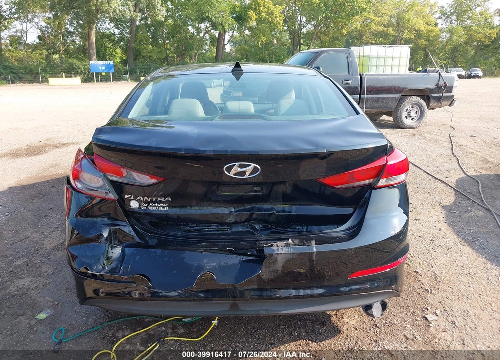 2017 HYUNDAI ELANTRA SE VIN: KMHD84LFXHU060417