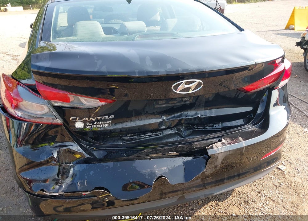 2017 HYUNDAI ELANTRA SE VIN: KMHD84LFXHU060417
