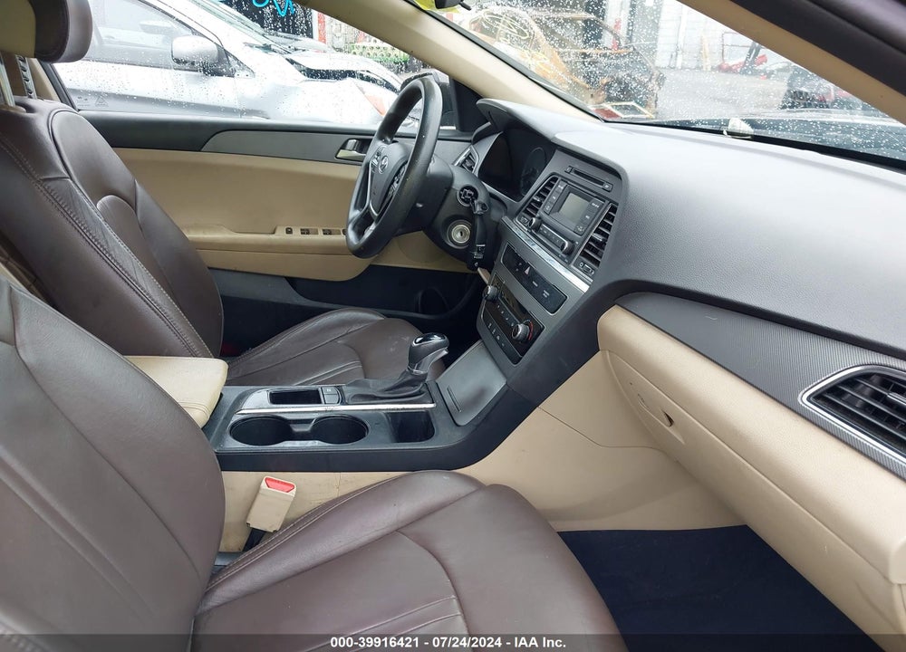 2017 HYUNDAI SONATA VIN: 5NPE24AF3HH593586