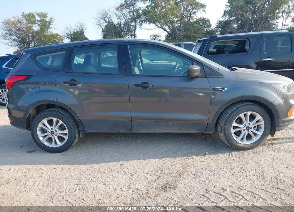 2019 FORD ESCAPE S VIN: 1FMCU0F70KUB59937