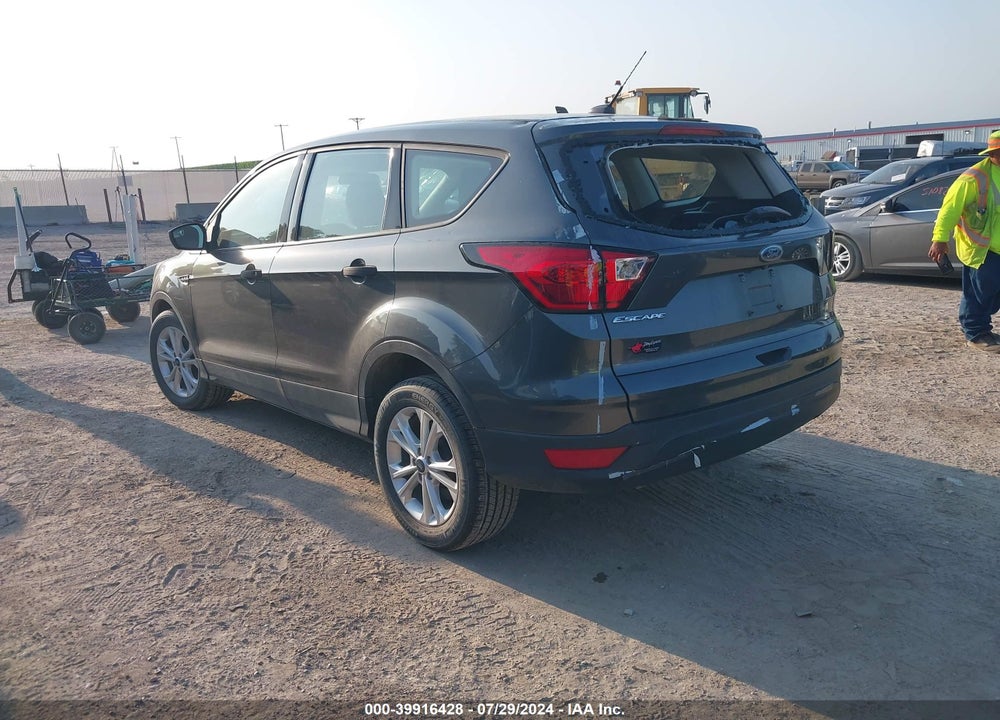 2019 FORD ESCAPE S VIN: 1FMCU0F70KUB59937