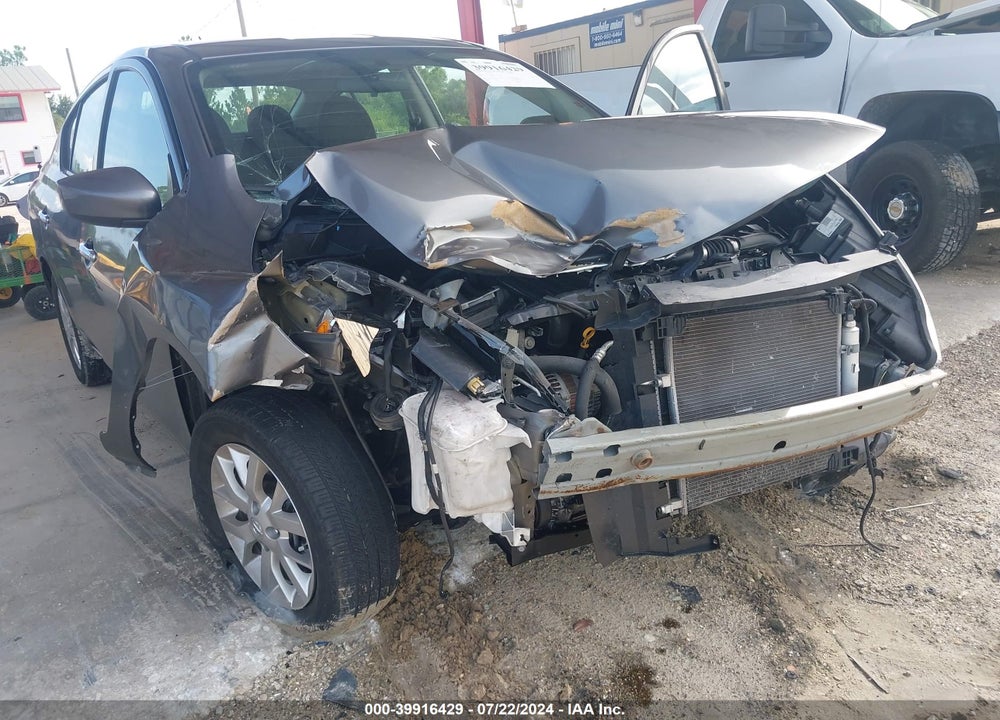 2018 NISSAN VERSA 1.6 SV VIN: 3N1CN7AP2JL854515