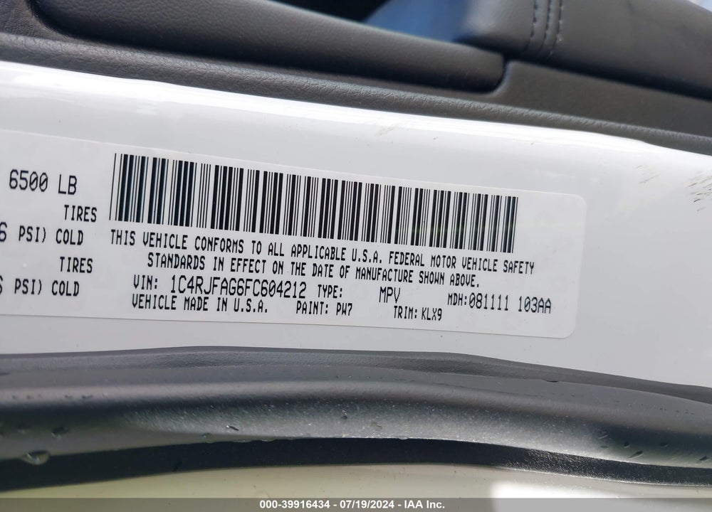 2015 JEEP GRAND CHEROKEE ALTITUDE VIN: 1C4RJFAG6FC604212
