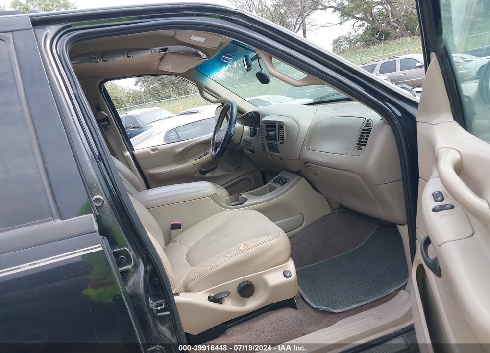 2000 FORD EXPEDITION EDDIE BAUER VIN: 1FMPU18L3YLA34656