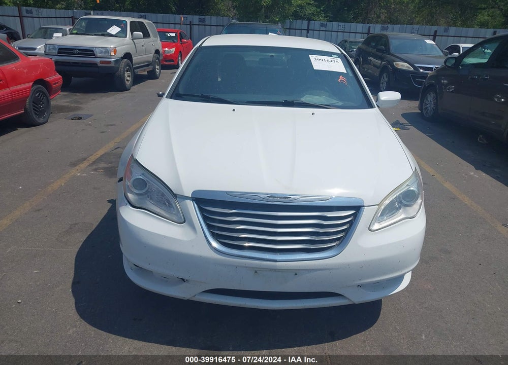 2014 CHRYSLER 200 LX VIN: 1C3CCBAB4EN210745