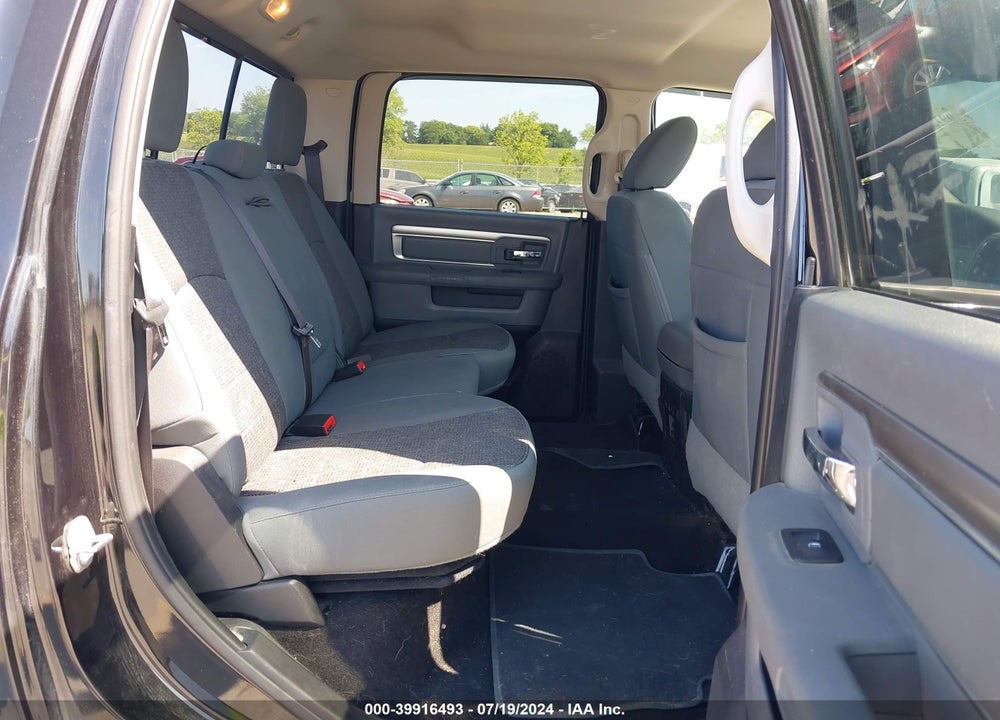 2016 RAM 1500 BIG HORN VIN: 3C6RR7LT7GG250327
