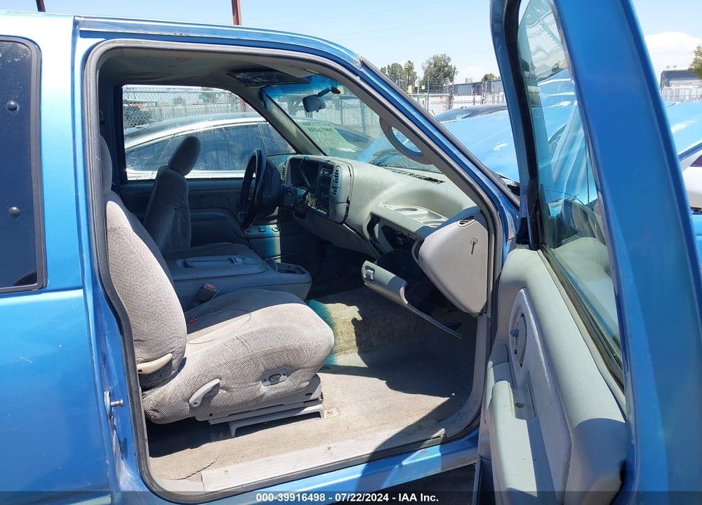 1996 GMC SIERRA C1500 VIN: 2GTEC19R4T1512891