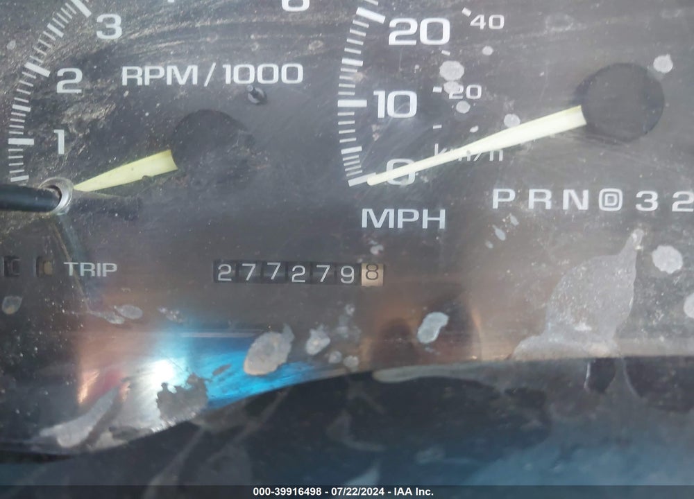 1996 GMC SIERRA C1500 VIN: 2GTEC19R4T1512891
