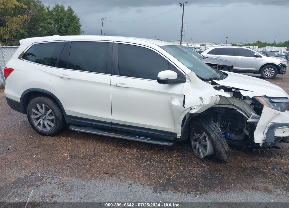 2019 HONDA PILOT EX VIN: 5FNYF5H3XKB006096