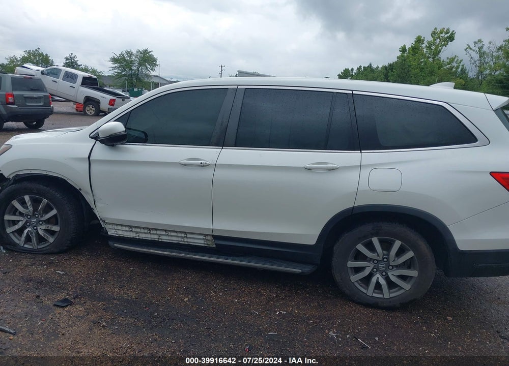 2019 HONDA PILOT EX VIN: 5FNYF5H3XKB006096