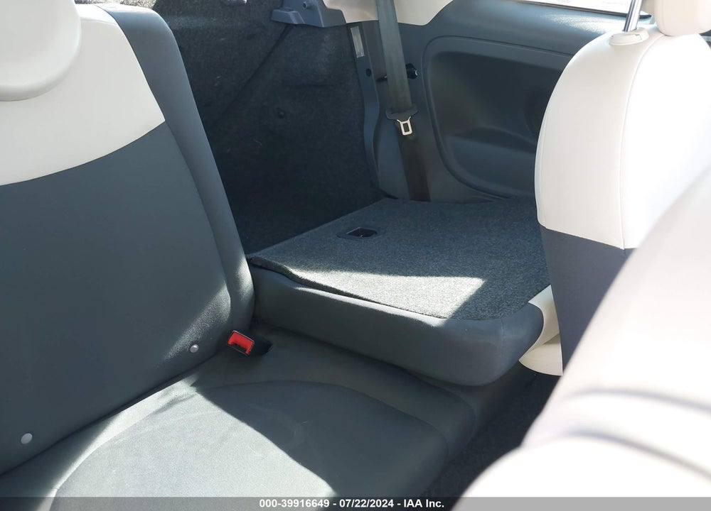 2013 FIAT 500 VIN: 3C3CFFAR4DT544431