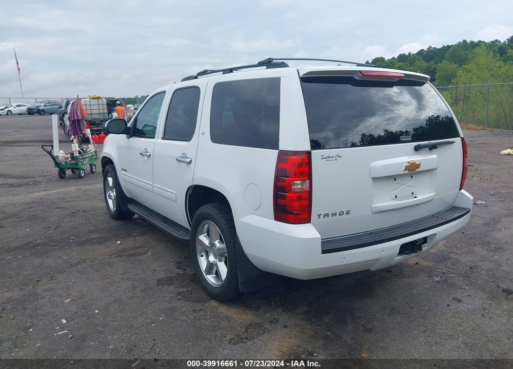 2013 CHEVROLET TAHOE LT VIN: 1GNSCBE02DR222696