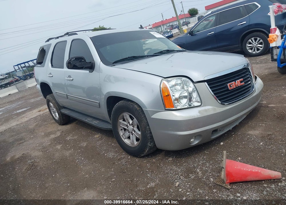 2013 GMC YUKON SLE VIN: 1GKS1AE08DR280180