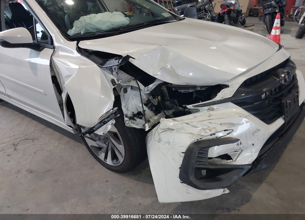 2024 SUBARU LEGACY LIMITED VIN: 4S3BWAN6XR3008533