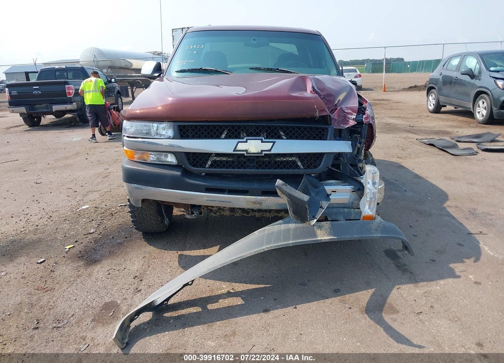 2002 CHEVROLET SILVERADO 2500HD LS VIN: 1GCHK23UX2F194737