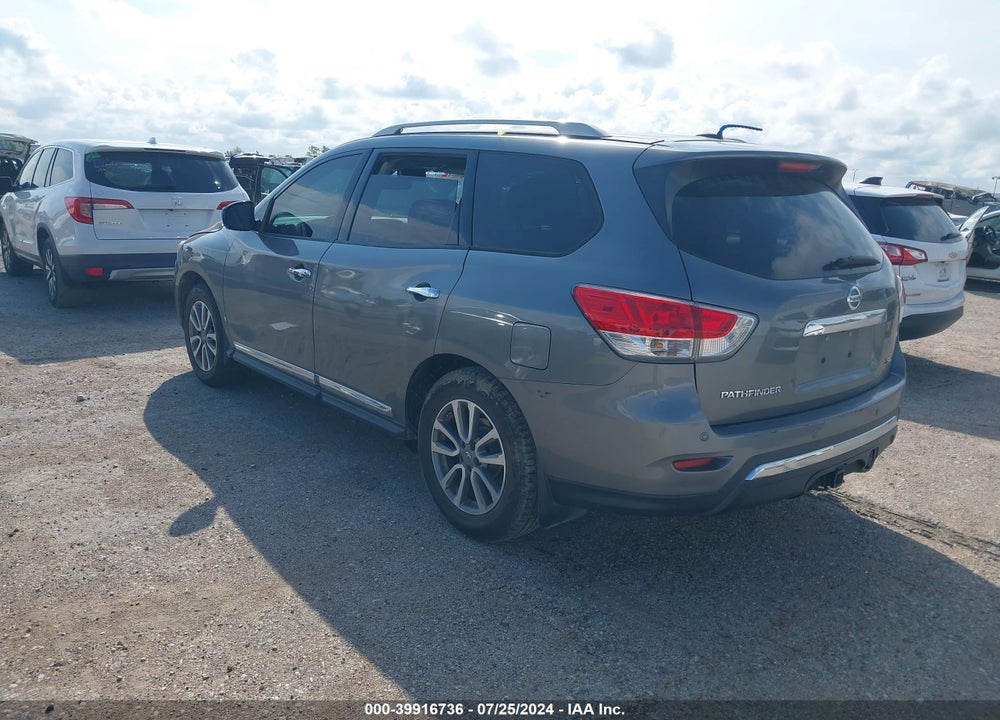 2015 NISSAN PATHFINDER SL VIN: 5N1AR2MN3FC663853