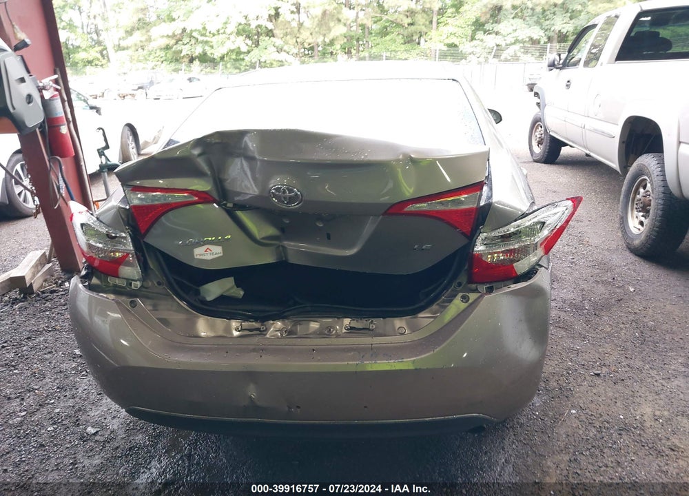 2015 TOYOTA COROLLA LE VIN: 2T1BURHE0FC318121