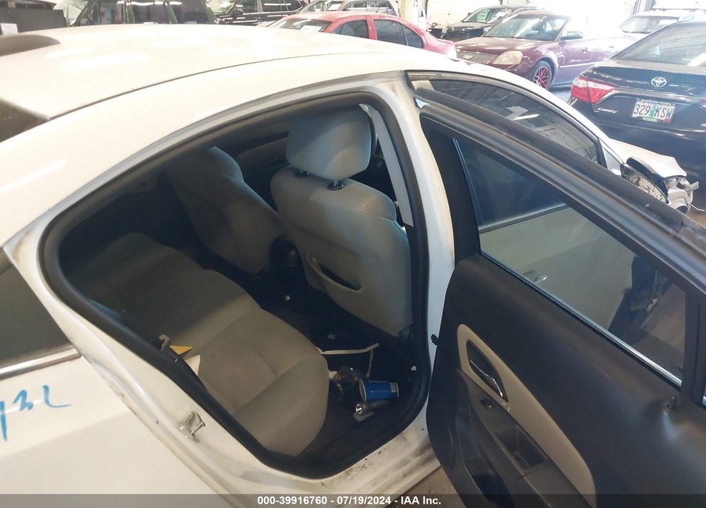 2015 CHEVROLET CRUZE 1LT AUTO VIN: 1G1PC5SB4F7106591