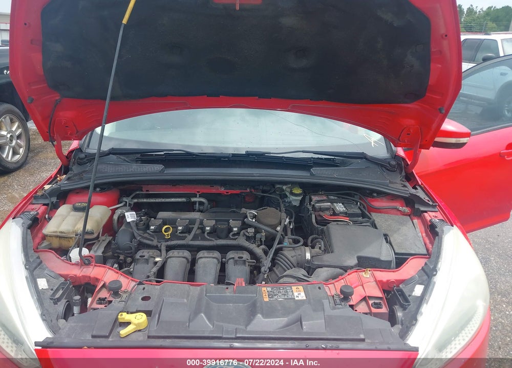 2015 FORD FOCUS SE VIN: 1FADP3F29FL280750