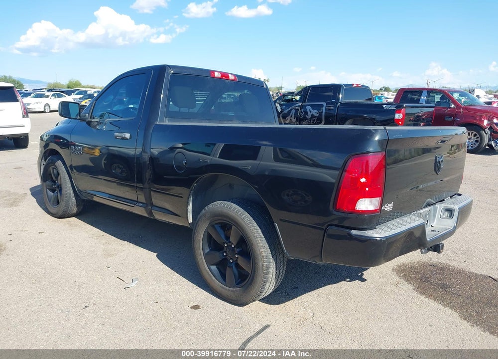 2015 RAM 1500 EXPRESS VIN: 3C6JR6AG9FG668528
