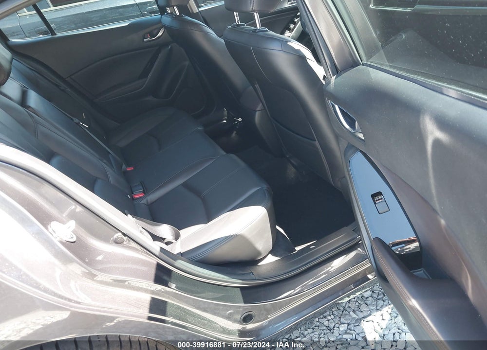 2018 MAZDA 3 TOURING VIN: 3MZBN1L36JM225590