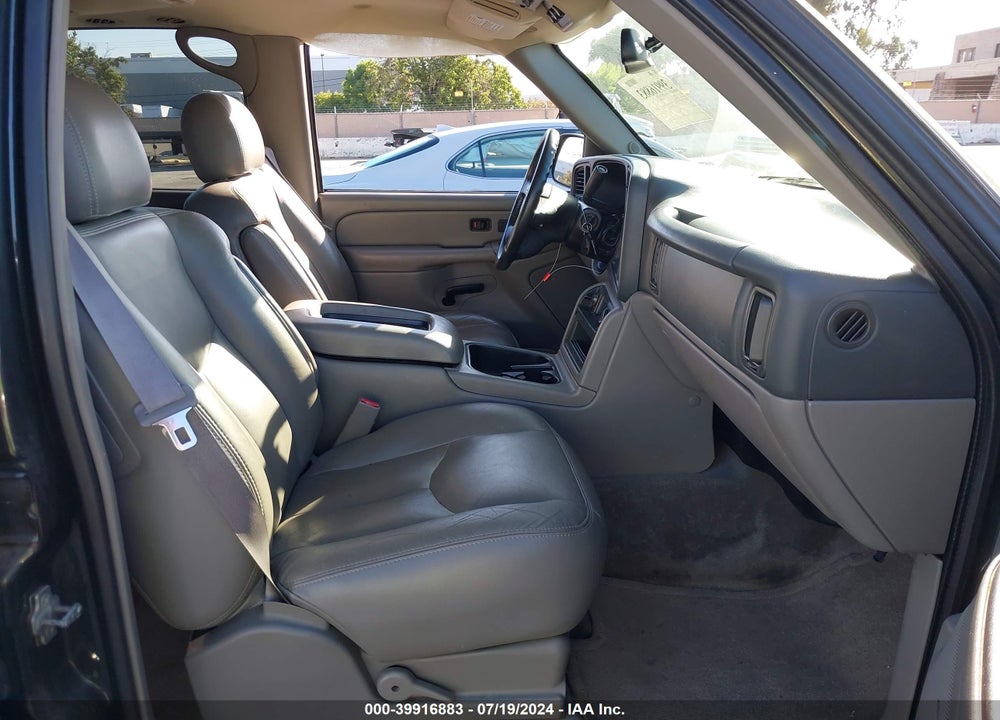 2005 GMC YUKON SLT VIN: 1GKEC13T75R104954
