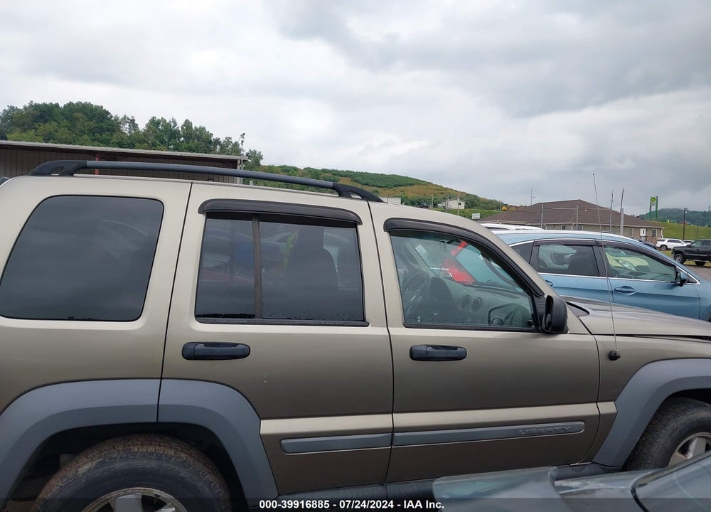 2005 JEEP LIBERTY SPORT VIN: 1J4GL48K85W666816